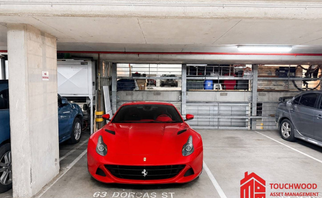 Secure Car Park for Rent in South Melbourne 63 Dorcas St (93)