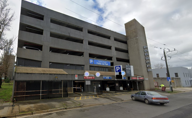 Ballarat - UNRESERVED Parking in Central Square