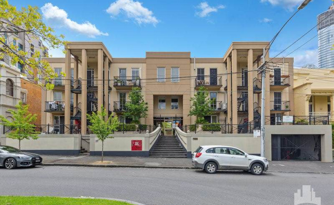 Secure undercover car park for lease Carlton, walking distance to CBD, RMIT & Melbourne Uni
