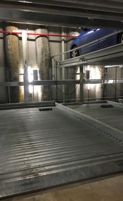 Secure basement parking space, super close to train station & CBD