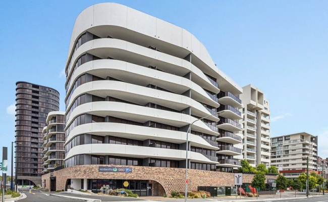 Secure Indoor Car Space, Monthly Rental Preferred, Residents Only, Near Woolworths