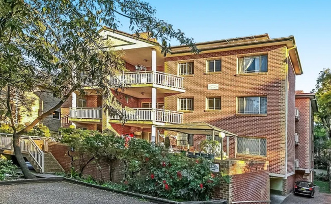 Parramatta - Secure Garage Parking close to Train Station & Westfield