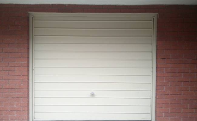 Private Secure Lockup Garage with Easy 24/7 Access