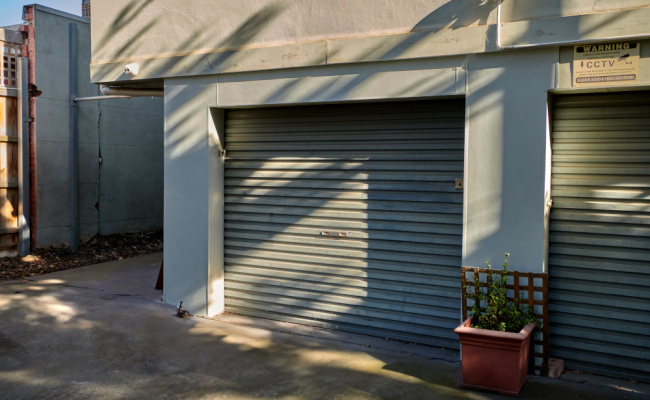 Private, Lockable Garage for Rent in Windsor