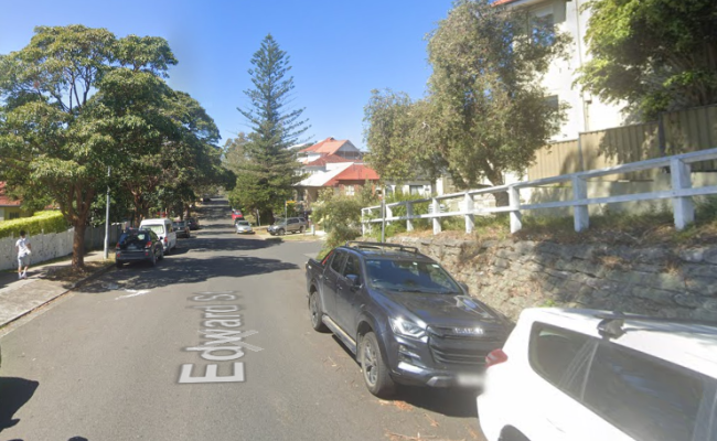 Bondi Beach Lock up Garage