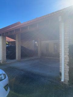 Affordable parking near to bus stop towards Perth city or Fremantle.