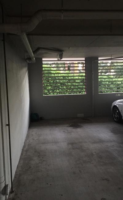 secured indoor carpark close to PA hospital