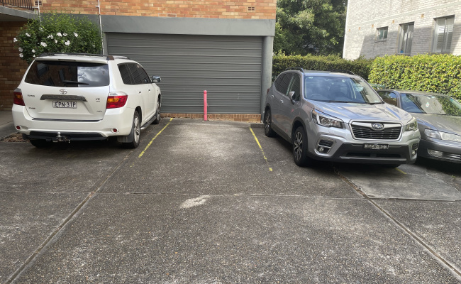 Epping road parking lot