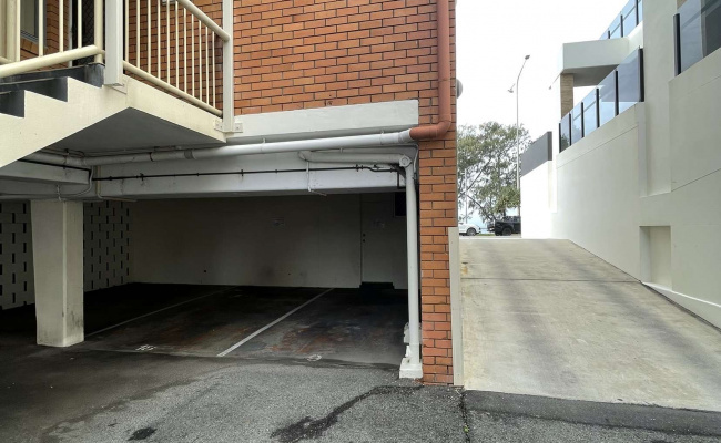 Great undercover parking in central location