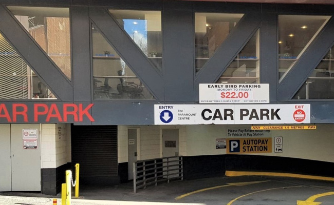 Reserved, Secure, Gated, Air Con, 2 Lifts, Security Patrol, Intercom in Paramount Complex