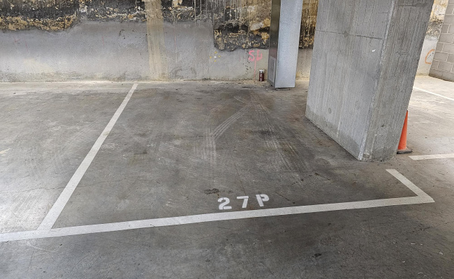 Great parking space at the heart of CBD