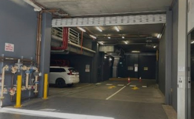 24/7 Secure and Peace of Mind Parking at Felix Suites!