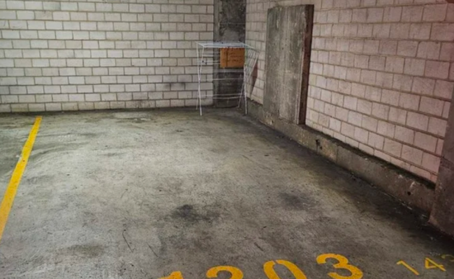 Secure Parking Space in Eastgardens