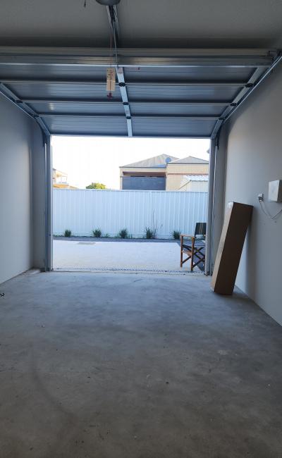 5kms From Domestic and PERTH International Airport