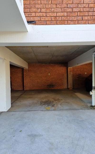 Great parking near Eastwood station