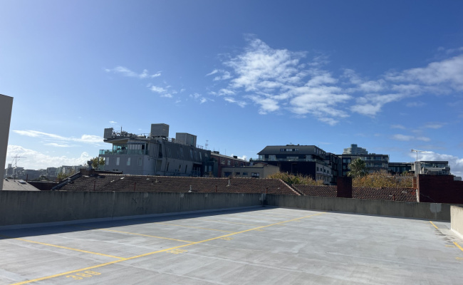 Rooftop Parking in Prime Location