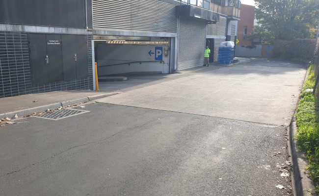 St Kilda - Secure Undercover Parking Near St Kilda Cricket Grounds #2  (Car Park Lot 2)  - idn55