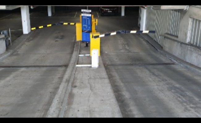 St Kilda - Secure Undercover Parking Near St Kilda Cricket Grounds #2  (Car Park Lot 2)  - idn55