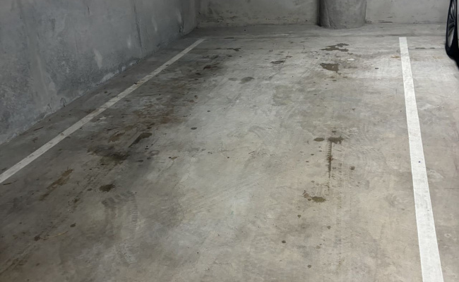 Flemington Road, North Melbourne - Secure Indoor Parking Close to Royal Melbourne Hospital & Mel Uni