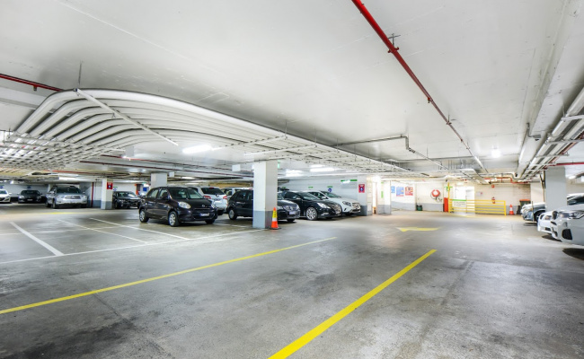 CBD Parking Near Rialto G