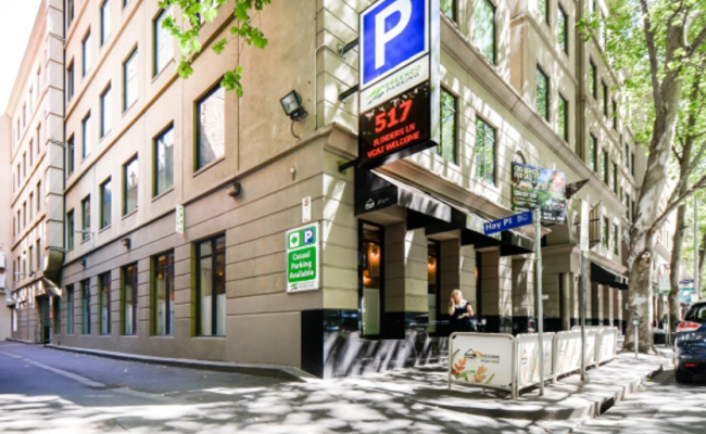 Parking Near Collins Street