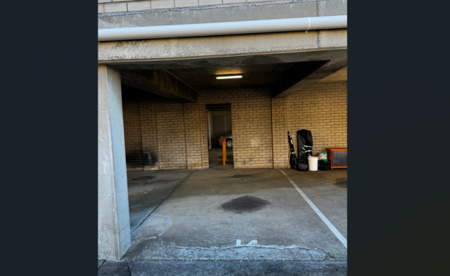 Great parking space 1 minute from Marrickville station, quick access to CBD