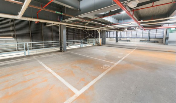 City Car Park 639 at 58 Franklin St is ready for rent