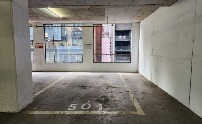 Melb CBD - Secure Indoor Parking - Bay 501