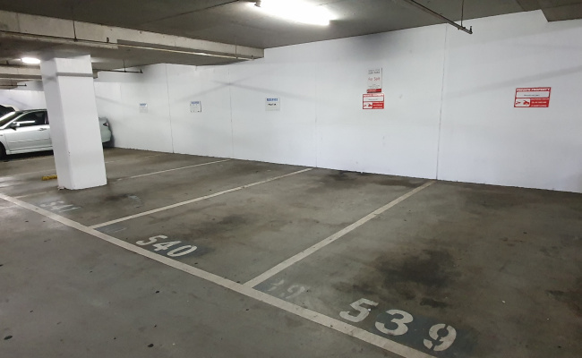 Melbourne City - Secure and Convenient - Indoor Parking in the CBD - BAY 539