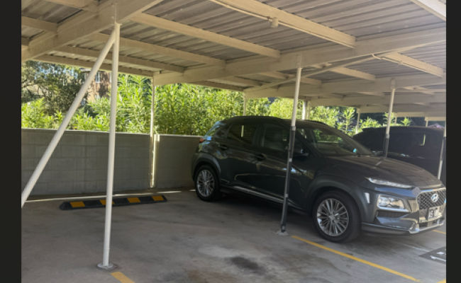 Spacious spot at prime Woollahra location.