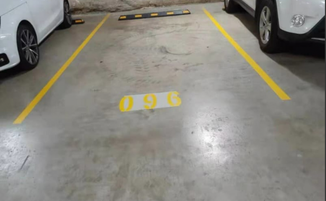 Zetland - Secure Basement Parking close to Shopping Centre