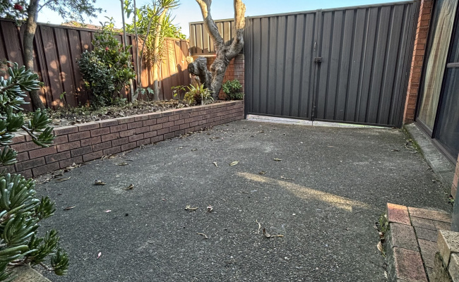 Parking near St George Hospital & Kogarah Station