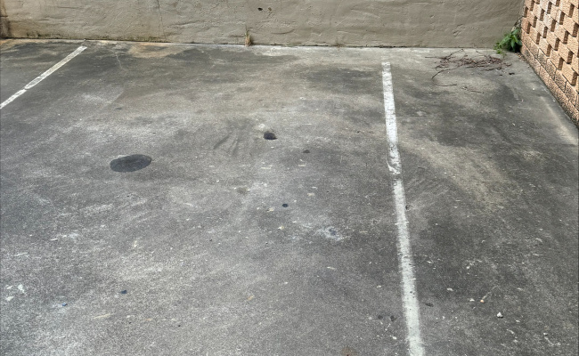 Brisbane CBD convenient car park - close to QUT GP campus/QLD Government Building!