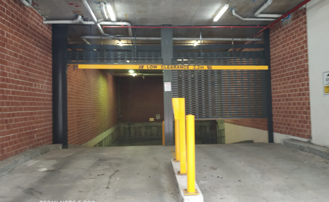 Parramatta - Secure Parking near Commonwealth Bank