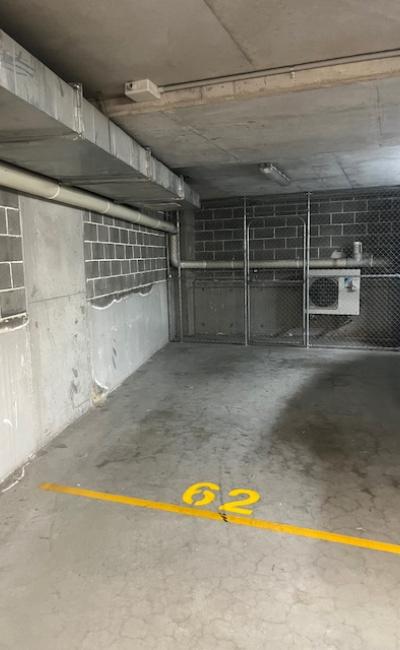Waterloo - Secure Indoor parking Near Green Square Train Station 