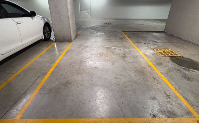 Secured 24/7 Parking Redfern Station