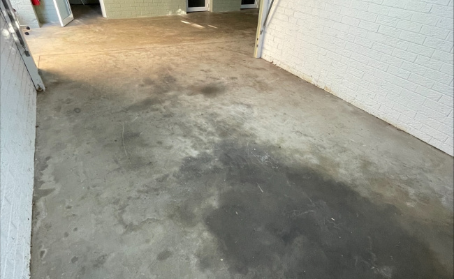 Balmain parking Near Rozelle and CBD , close to Barangaroo Ferry and Bus