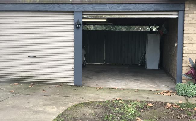 Ideal for storing car/motorbikes