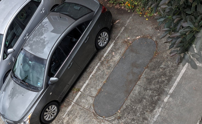 Hawthorn - Safe Open Parking Spot close to Swinburne University