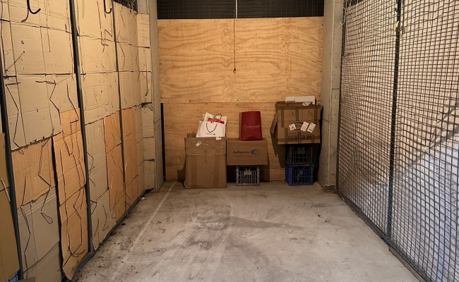 Secure Lock-up Garage ,storage  in Convenient Hurstville Location