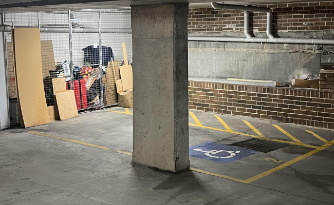 Secure Underground parking (Rosehill)