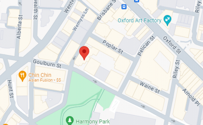 3 minutes to Museum Station, close to CBD