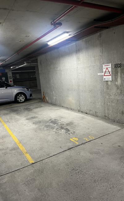 Parking near Surry Hills Police Station