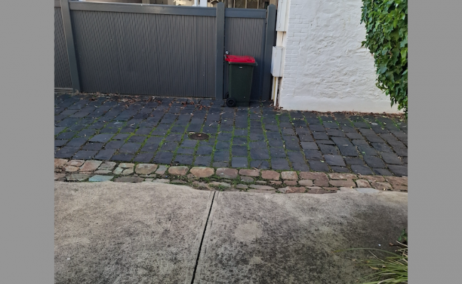 North Adelaide -Safe Open Parking Gem close to Free Commuter Bus Stop