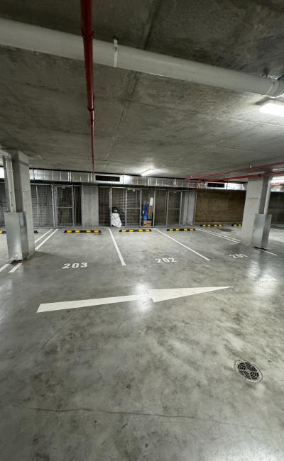 Boutique Building Underground Parking