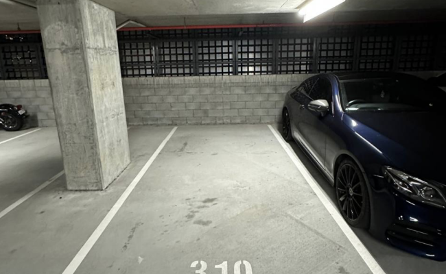 Car Park at The Apartments Southpoint