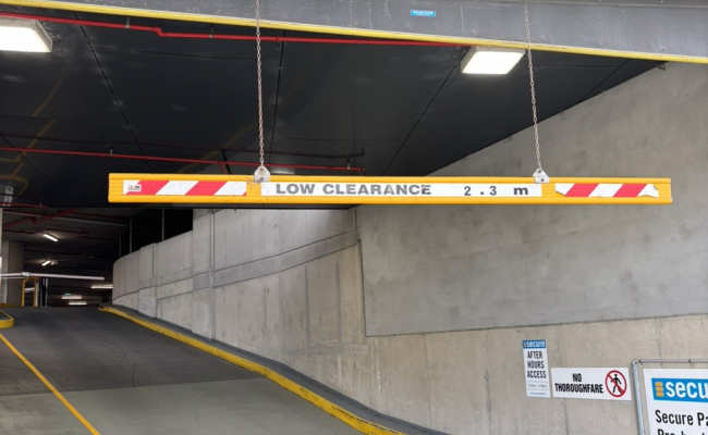 South Brisbane - Secure indoor Parking next to Train Station