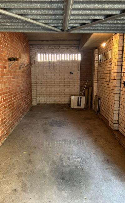 Bondi Beach - Secure Lock Up Garage near the Beach