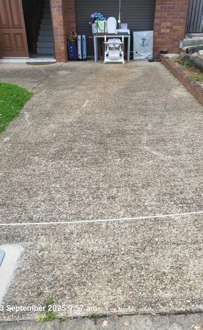 Awesome parking 1 minute walk to Suncorp Stadium