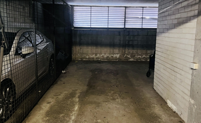 cheap undercover car space near Artarmon station and Chatswood